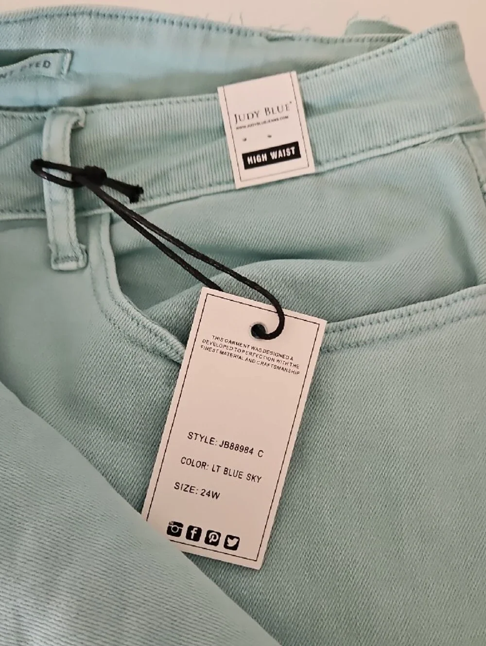 Judy Blue Mint High-Rise Jeans